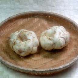 荪